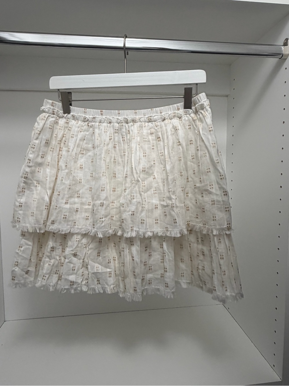 Vineyard Vines Women's Cream Mini Skirt